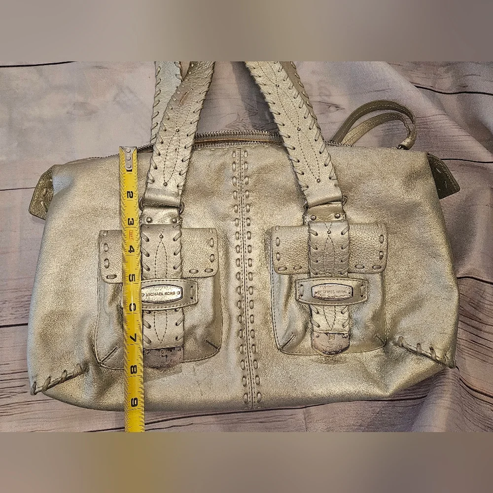Michael KORS Gold Leather Bag - Picture 9 of 14